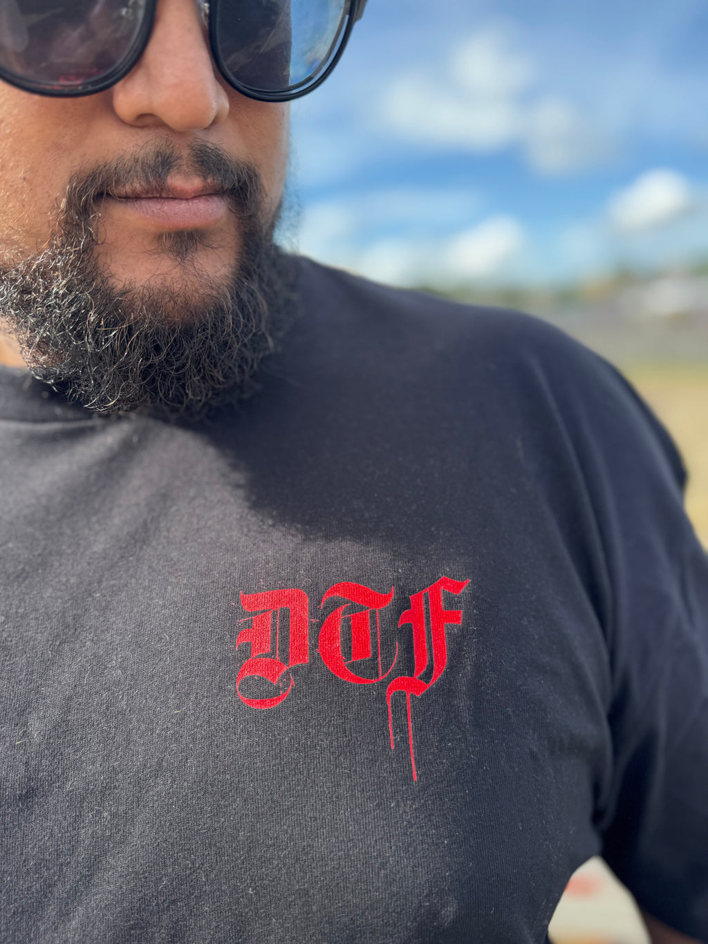 DTF: Dekālānize These Fakas