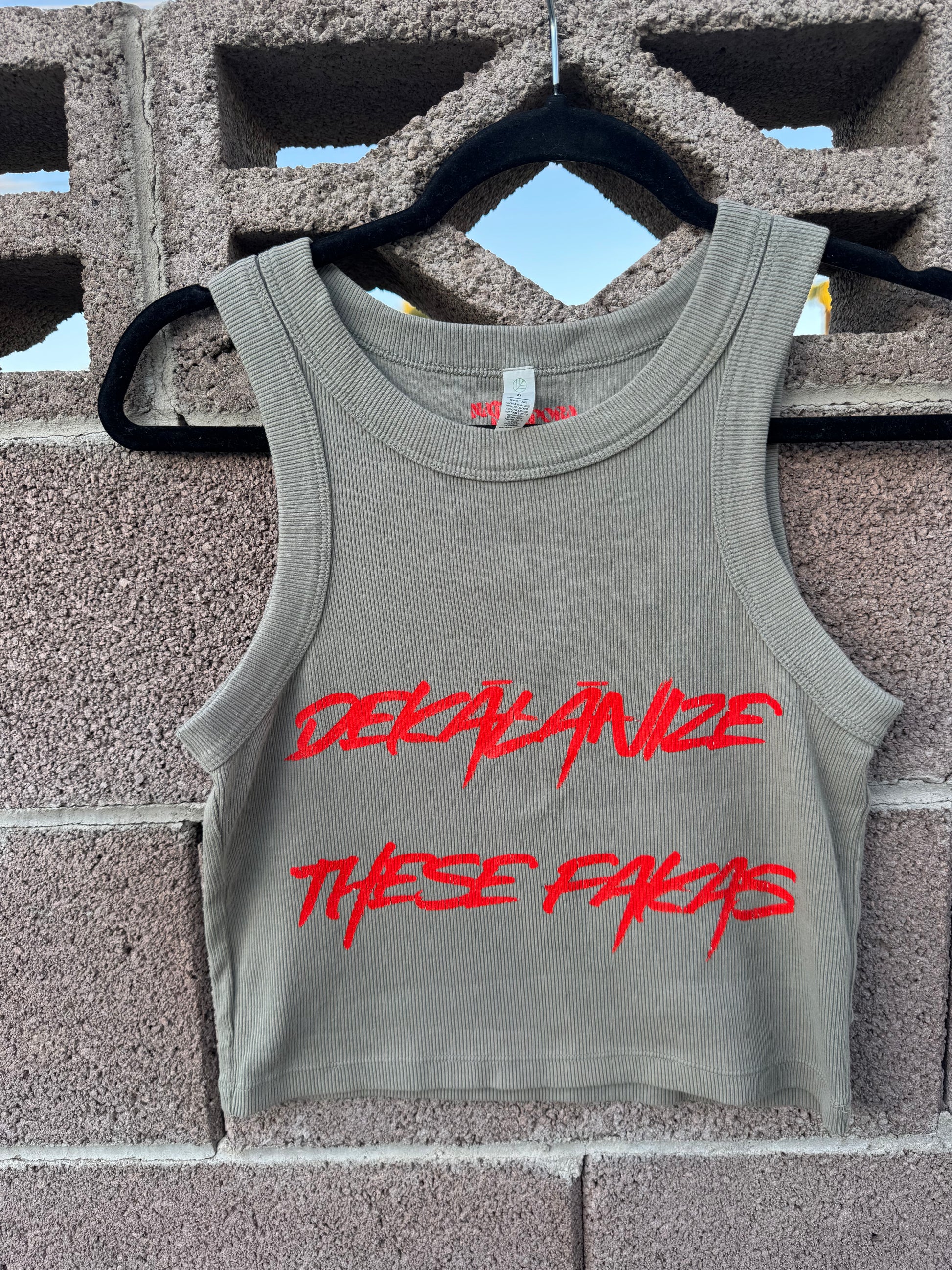 Re-used Organic Cotton AS Colour Dekālānize These Fakas Crop tank