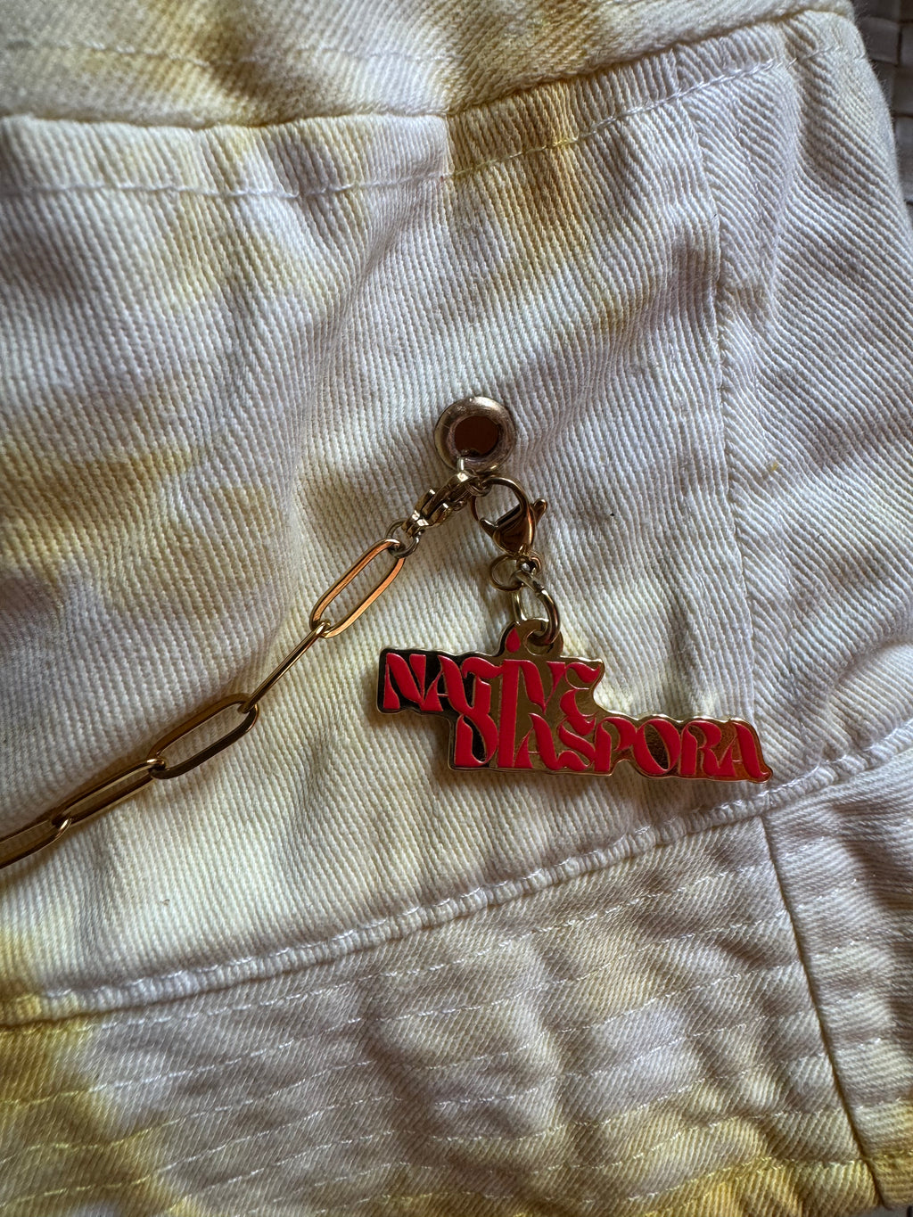 'Ōlena Tie-dyed Bucket Hat (Red)